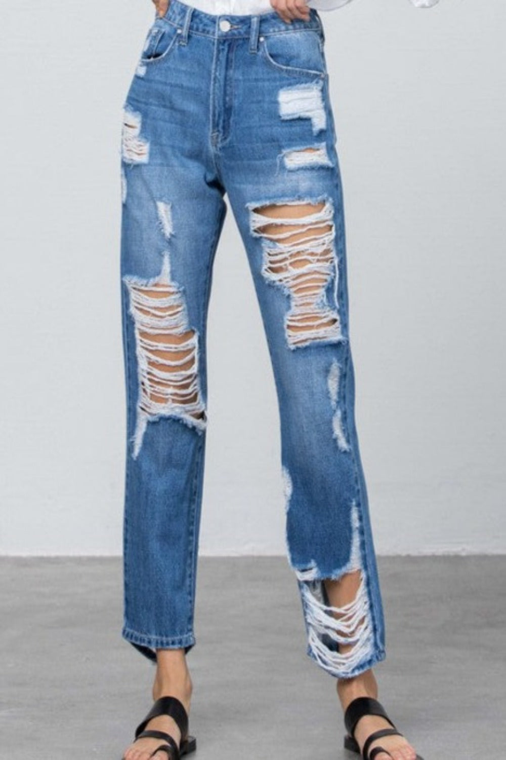 HIGH RISE STRAIGHT JEANS Insane Gene