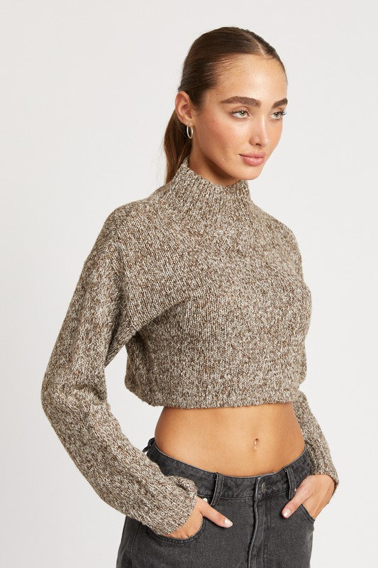 CONTRASTED TURTLE NECK CROP TOP